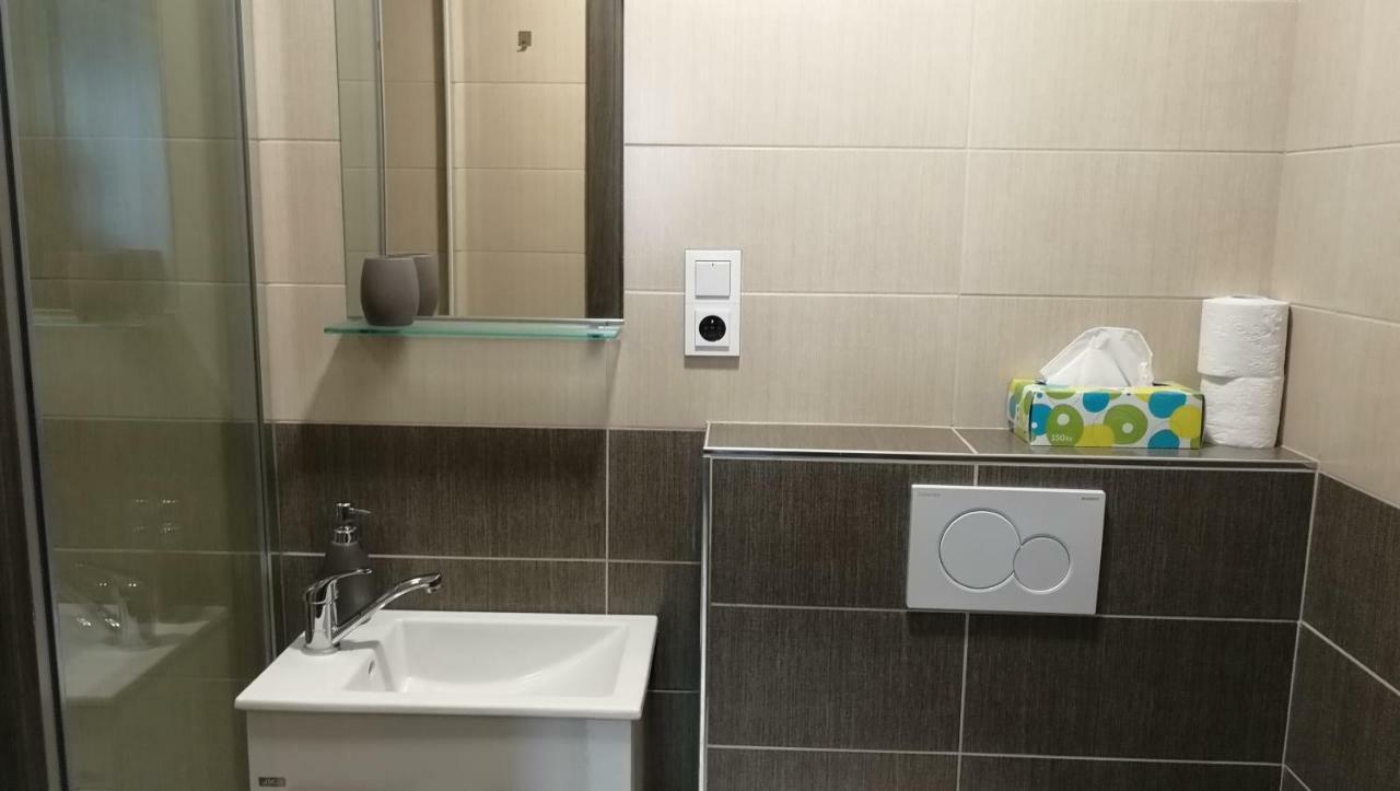 Penzion U Brazdu Ivancice Buitenkant foto